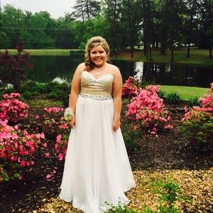 Prom dress
